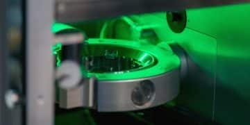 3D Printing Revolution: Custom Manufacturing in US Industries - Cover Image